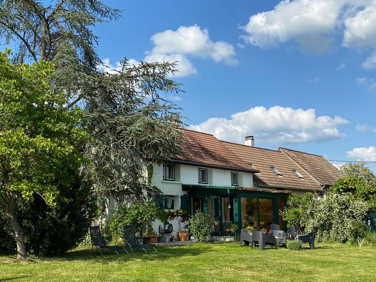 Les Feuilles Jaunes Chantenay-Saint-Imbert Exterior photo